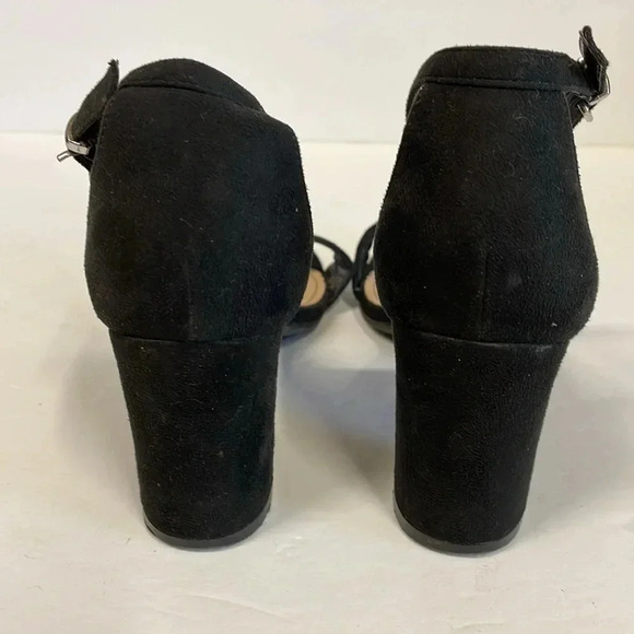 C & M Black Open Toe Ankle Strap Sandals - Picture 5 of 8